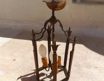 Araña bronce tipo farol 3 luces
